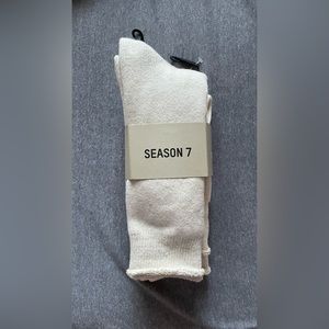 New with tags season 7 Yeezy socks -3 pairs neutral coloured
